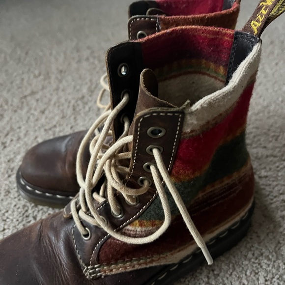 Doc Martens x Pendleton Boots - Picture 2 of 6